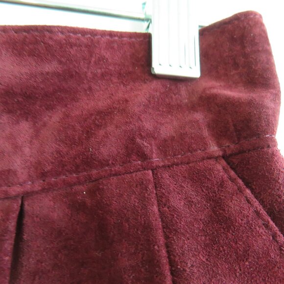 VINTAGE DANIER Deadstock Maroon Leather Suede High Waisted Shorts - Size 4 NWT - Picture 6 of 15